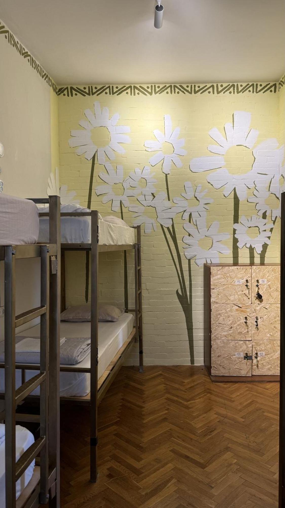 Friends Hostel 트빌리시 외부 사진